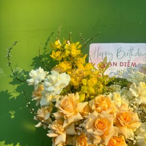 Lẵng Hoa Hồng Thiết Kế Chúc Mừng H017