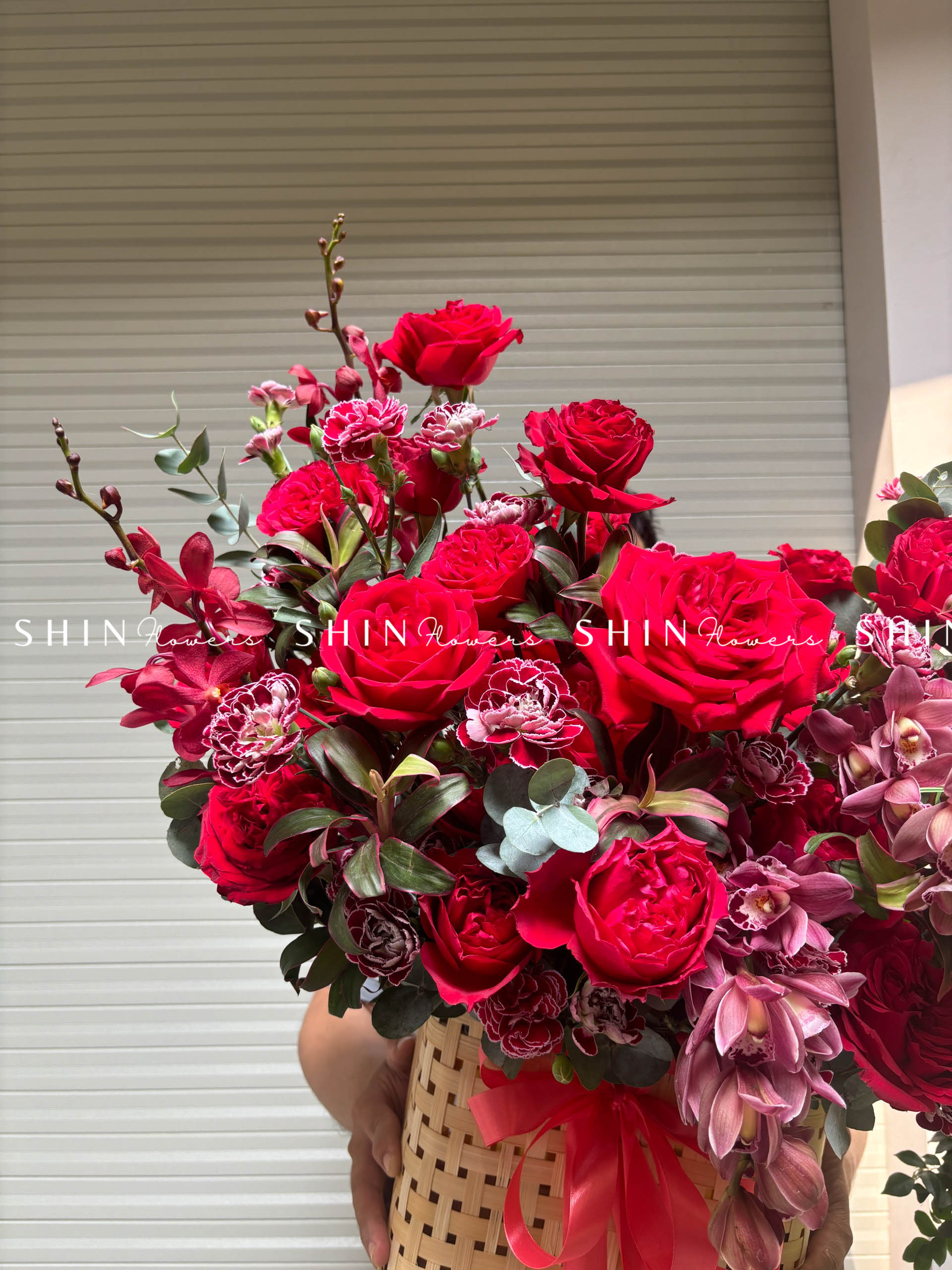 Lẵng Hoa Cúc Mẫu Đơn Thiết Kế Chúc Mừng H034