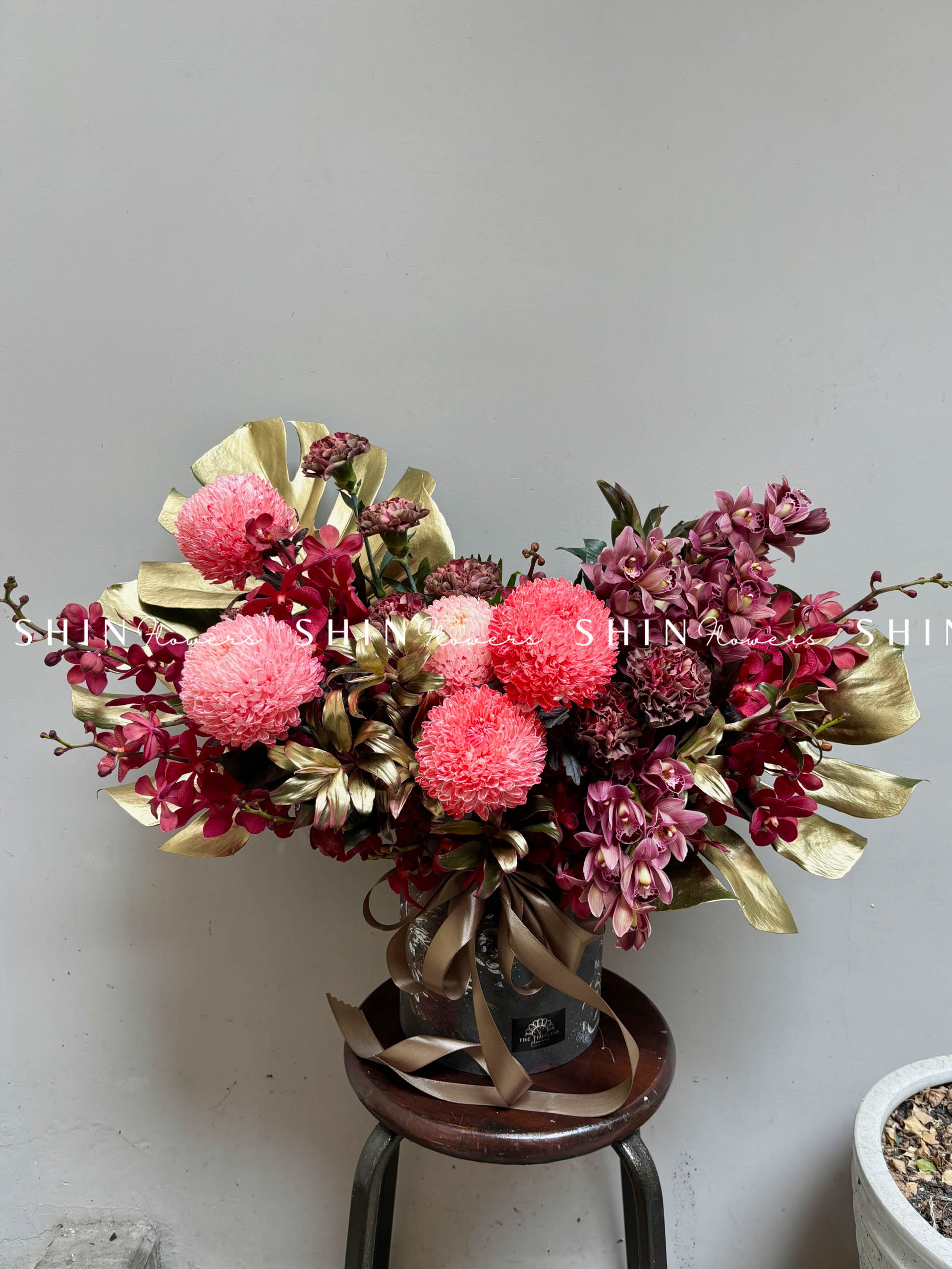 Lẵng Hoa Cúc Mẫu Đơn Thiết Kế Chúc Mừng H034