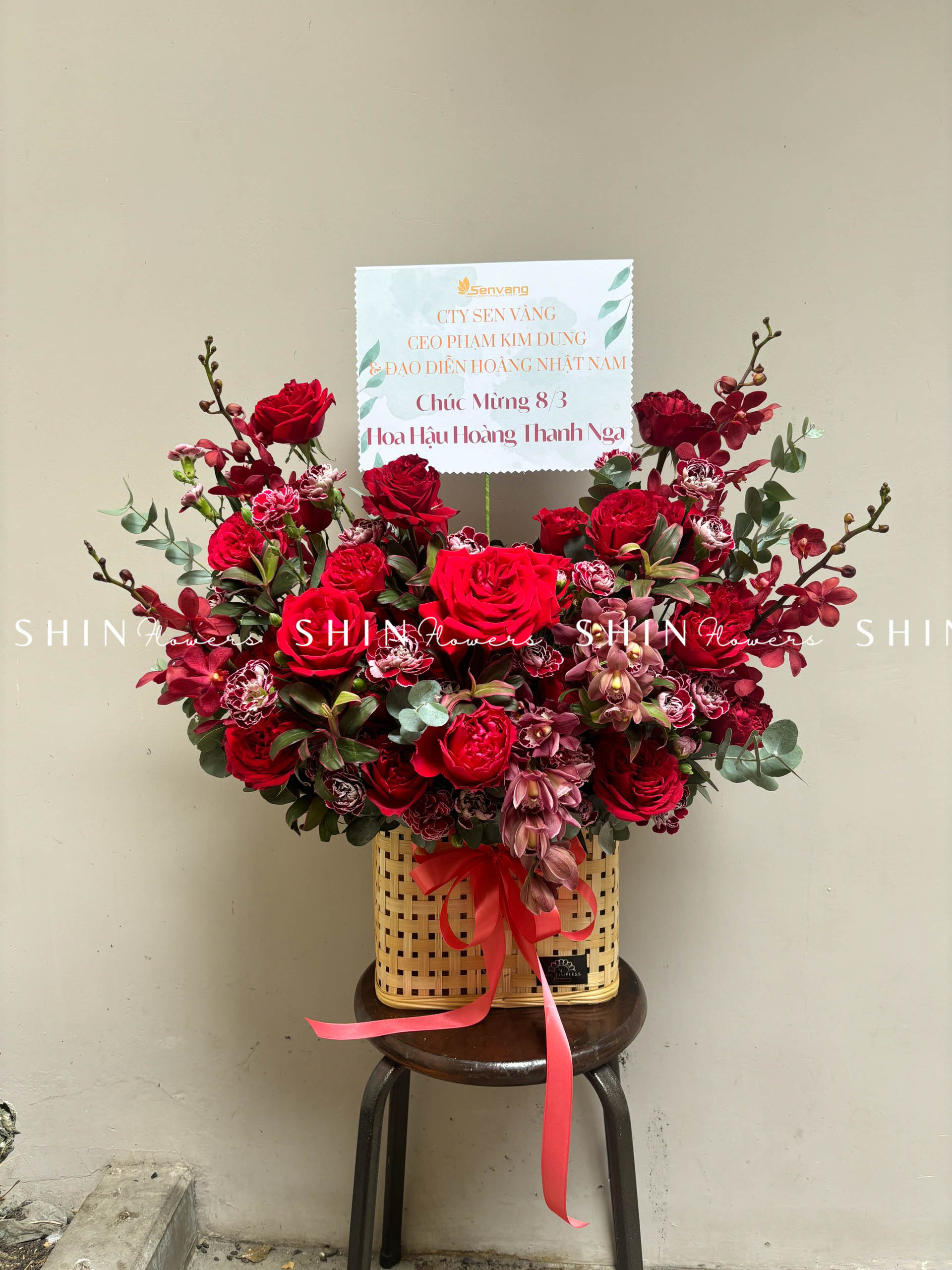 Lẵng Hoa Cúc Mẫu Đơn Thiết Kế Chúc Mừng H034