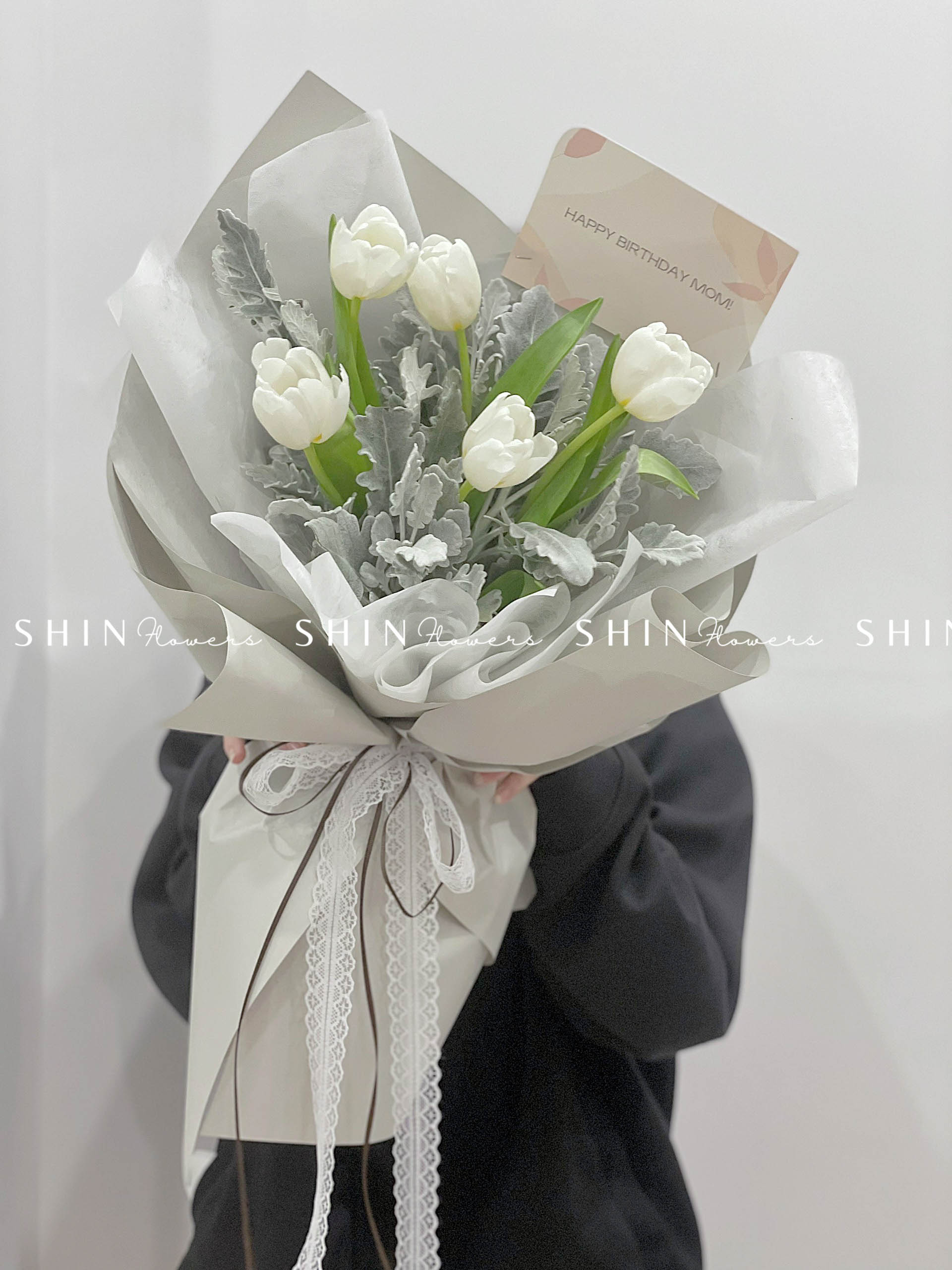 Hoa bó 5 Tulip Trắng S048