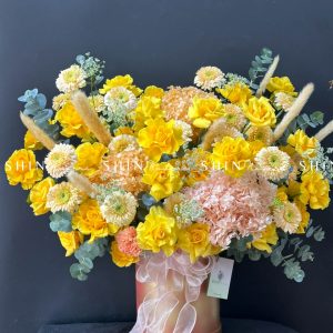 Lẵng Hoa Hồng Vàng Chúc Mừng H040