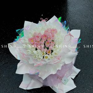 Bó Hoa 52 Tulip Hồng mix Tulip Trắng S069