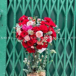 Cây Hoa Trái Tim Hoa Hồng Đỏ T005