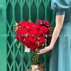Cây Hoa Trái Tim Hoa Hồng Đỏ T001