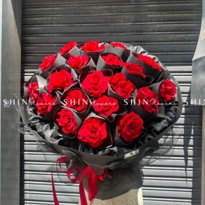 Bó Hoa Hồng Đỏ Khổng Lồ S080