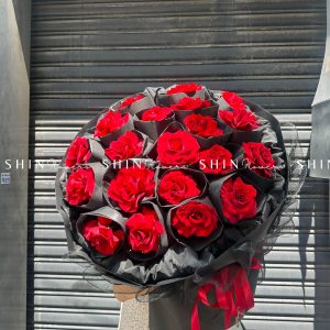 Bó Hoa Hồng Đỏ Khổng Lồ S080