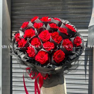 Bó Hoa Hồng Đỏ Khổng Lồ S080