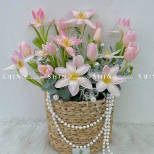 Giỏ Mây Hoa Tulip Hồng Chúc Mừng H061
