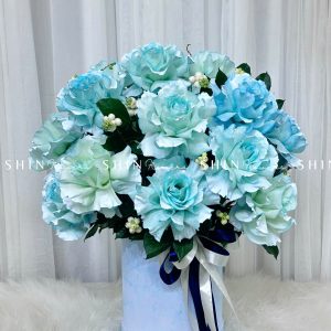Lẵng 15 Bông Hoa Hồng Xanh Nhập Ecuador Blue Sky H71
