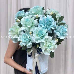 Lẵng 15 Bông Hoa Hồng Xanh Nhập Ecuador Blue Sky H71