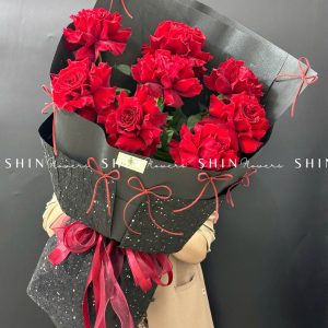 Bó 8 Hoa Hồng Đỏ Nhập Ecuador Hearts Khổng Lồ S169