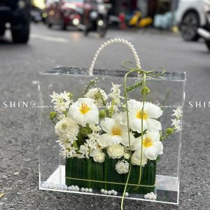 Vali Mica Hoa Tulip trắng và Dạ Lan Hương- Blooming Box B016