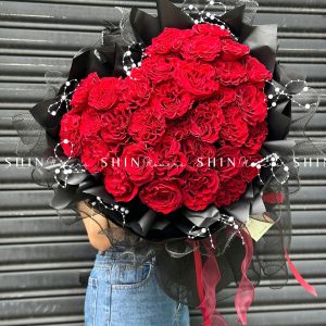 Bó hoa Tim 29 Hoa Hồng Đỏ Nhập Ecuador Hearts S184