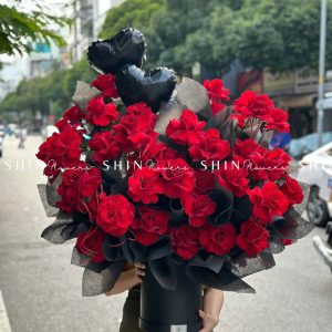 Lẵng Hoa Hồng Đỏ Chúc Mừng H080