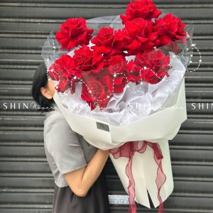 Bó hoa 10 Hoa Hồng Đỏ Nhập Ecuador Hearts S333