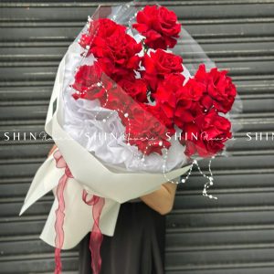 Bó hoa 10 Hoa Hồng Đỏ Nhập Ecuador Hearts S333