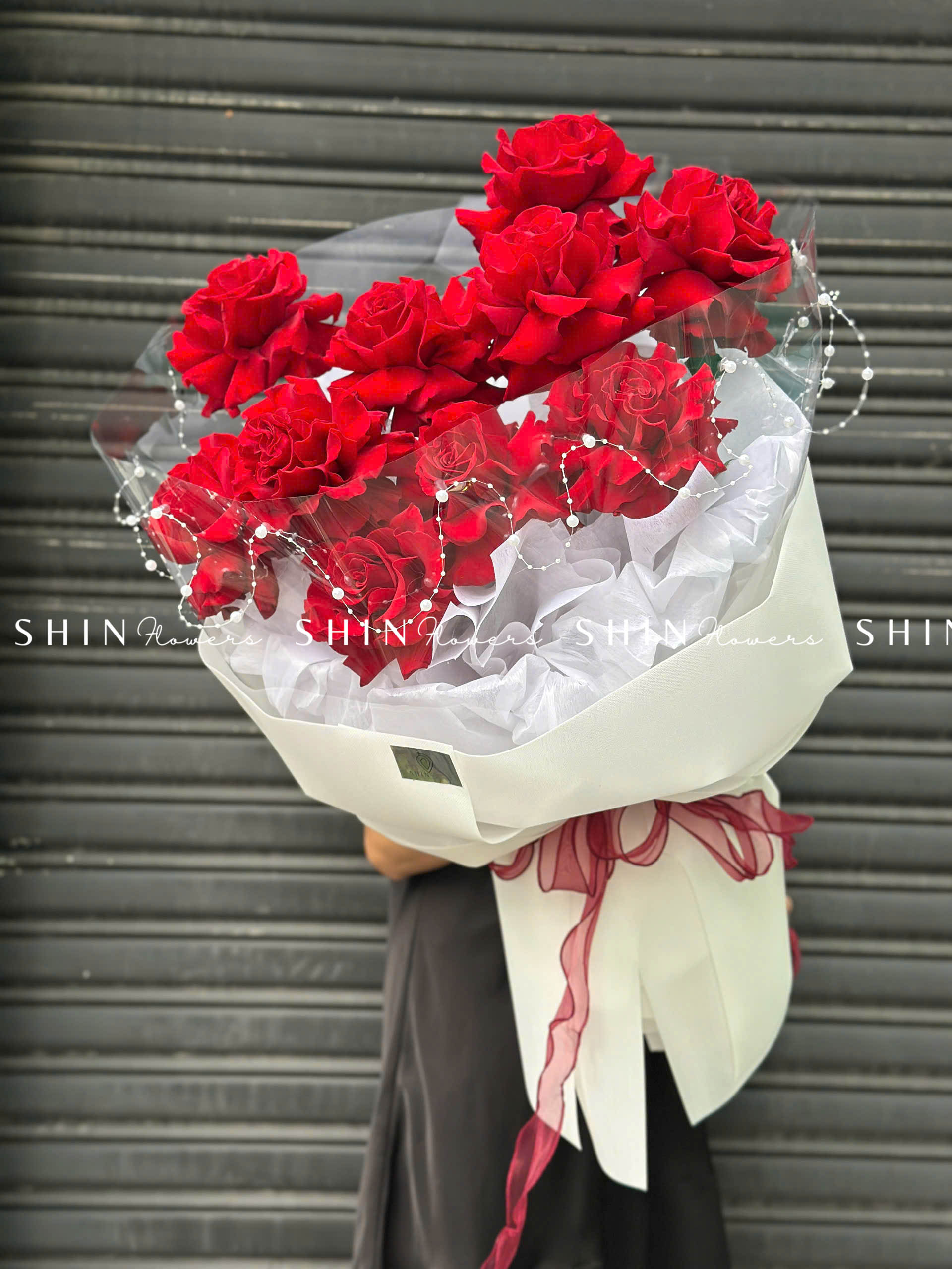 Bó hoa 10 Hoa Hồng Đỏ Nhập Ecuador Hearts S333