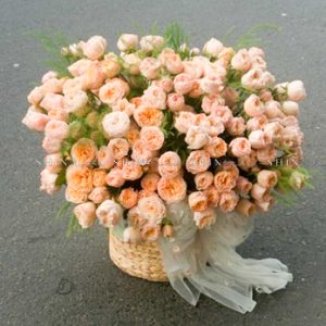 Giỏ hoa hồng chùm nàng thơ H099