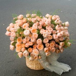 Giỏ hoa hồng chùm nàng thơ H099