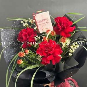 Bó hoa 3 Hoa Hồng Đỏ Nhập Ecuador Hearts S335