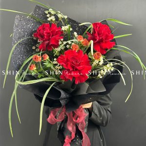 Bó hoa 3 Hoa Hồng Đỏ Nhập Ecuador Hearts S335