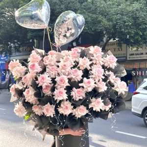 Lẵng 50 Hoa Hồng Nhập Ecuador Pink Ohara siêu khổng lồ H084