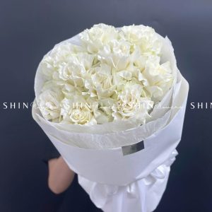 Bó Hoa Hồng 10 hoa hồng trắng Moonstone nhập Ecuador S339