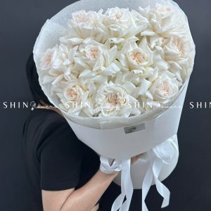 Bó Hoa Hồng 10 hoa hồng trắng White Ohara nhập Ecuador S340