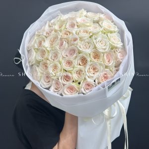 Bó Hoa 40 hồng trắng White Ohara S378