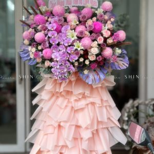 Kệ Hoa Khai Trương Hoa Cúc Mẫu Đơn Tone Hồng Tím cao 2m K05