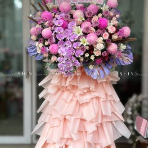Kệ Hoa Khai Trương Hoa Cúc Mẫu Đơn Tone Hồng Tím cao 2m K05