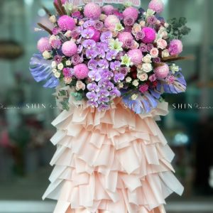 Kệ Hoa Khai Trương Hoa Cúc Mẫu Đơn Tone Hồng Tím cao 2m K05