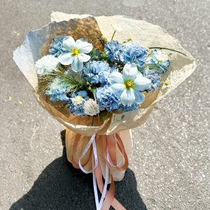 Bó Hoa 2 Tulip Nhuộm Xanh Blue mix Cẩm Chương Nhuộm xanh S407