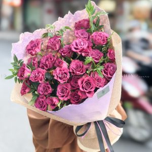 Hoa Bó Hoa Hồng Tím Blue Berry mix lá Jasmine - S402