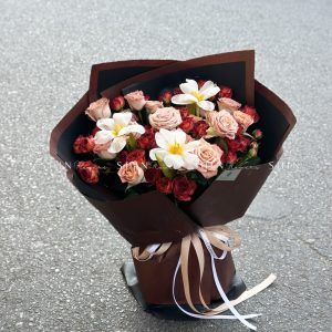 Hoa Bó Hoa Hồng mix tulip Tone Nâu S410