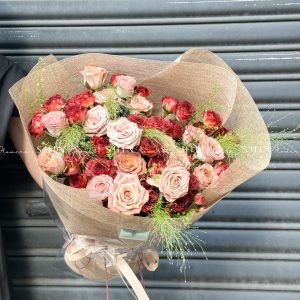 Hoa Bó Hoa Hồng Capuchino mix Hồng Chùm Chocolate S411