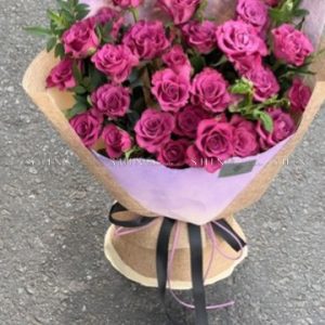 Hoa Bó Hoa Hồng Tím Blue Berry mix lá Jasmine - S402