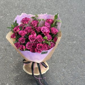 Hoa Bó Hoa Hồng Tím Blue Berry mix lá Jasmine - S402