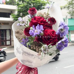 Hoa Bó 2 Mẫu Đơn Đỏ Old Faithful Mix Mùa Xuân S400