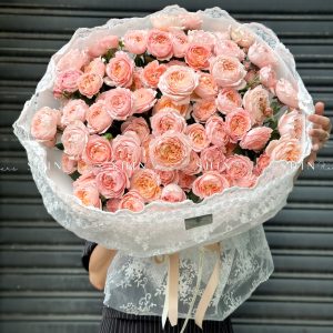 Bó Hoa Hồng Chùm Julieta Siêu Khổng Lồ S419