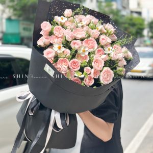 Bó Hoa Hồng Chùm Mela Côn Minh Size M S422