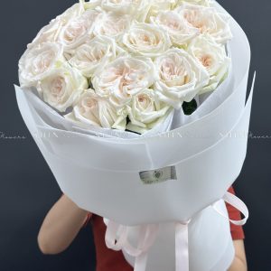 Bó Hoa 20 hồng trắng White Ohara S461