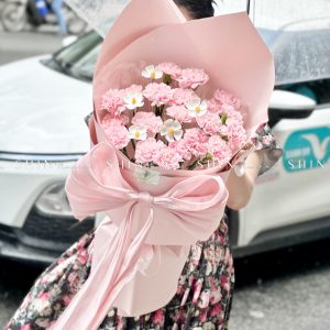 Hoa Bó Cẩm Chướng Hồng Nơ Lụa S475