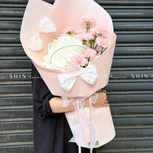 Hoa Bó Cẩm Chướng Hồng mix Cẩm Tú cầu Trắng S480