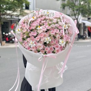 Bó Hoa Hồng Chùm Điền Mật Mix cúc gỗ 5 cánh S506