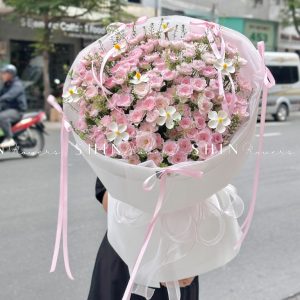 Bó Hoa Hồng Chùm Điền Mật Mix cúc gỗ 5 cánh S506