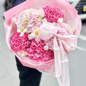 Hoa Bó 5 Cẩm Tú Cầu Hà Lan Mix 10 Tulip S499