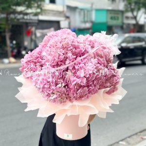 Hộp hoa 7 Cẩm Tú Cầu Hồng Đậm H117