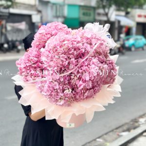 Hộp hoa 7 Cẩm Tú Cầu Hồng Đậm H117